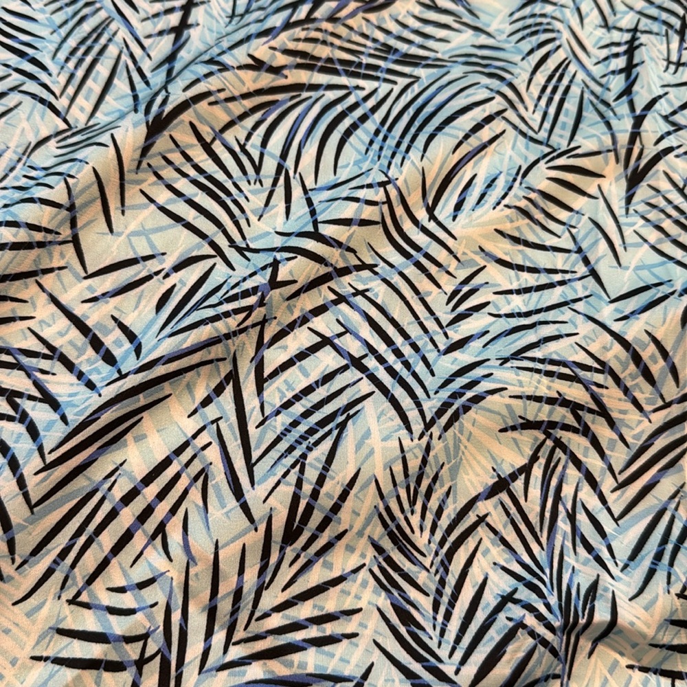 Blue and Black Leaf Print Silky Dress - Picture 7 of 7